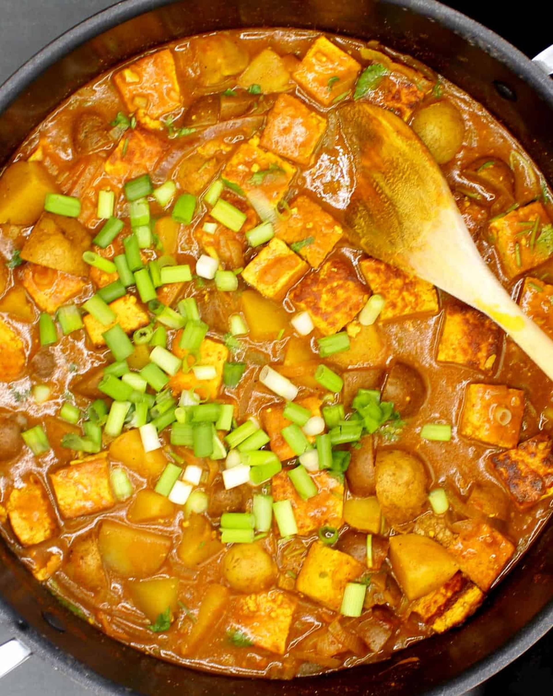 FRESH HARVEST-Jamaican Curry Tofu...Jasmine Brown Rice & Cilantro Cabbage.