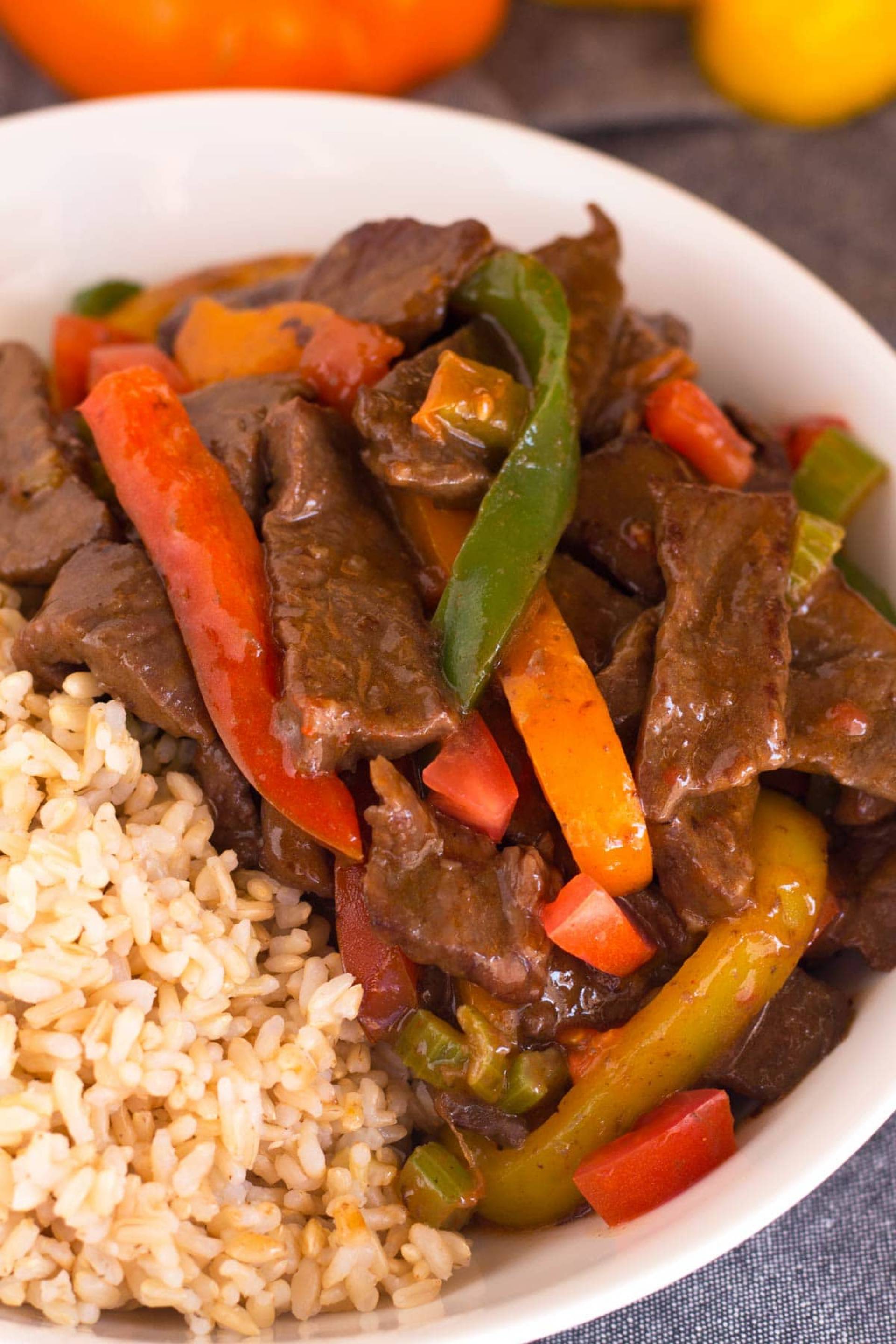 Asian Pepper Steak w/ Steamed Brown Rice & Bok Choy w/Carrots.
